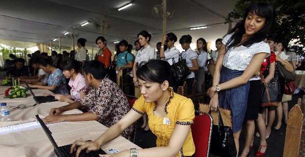 Tes Kesehatan Pramugari Kereta Api Kereta Api Mania