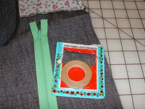 Stitches and Seams April 2001 Stitches and Seams April 2001