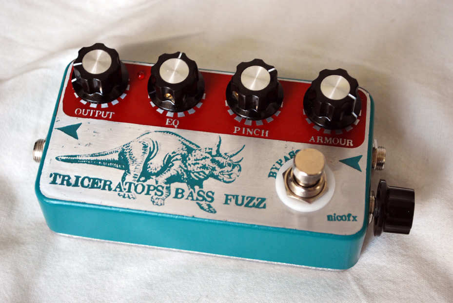 fuzz bass