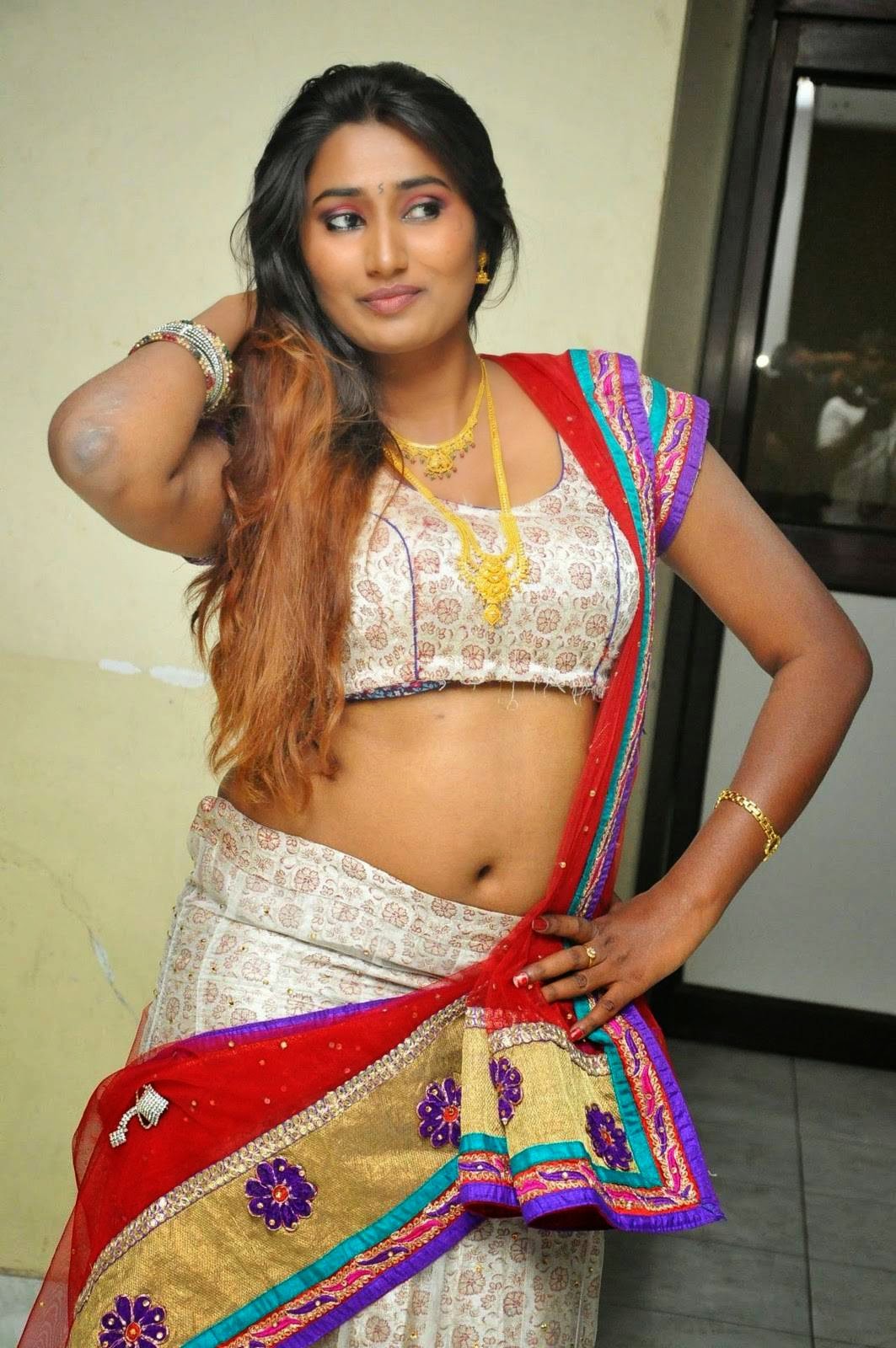 telugu tv actress hot pictures