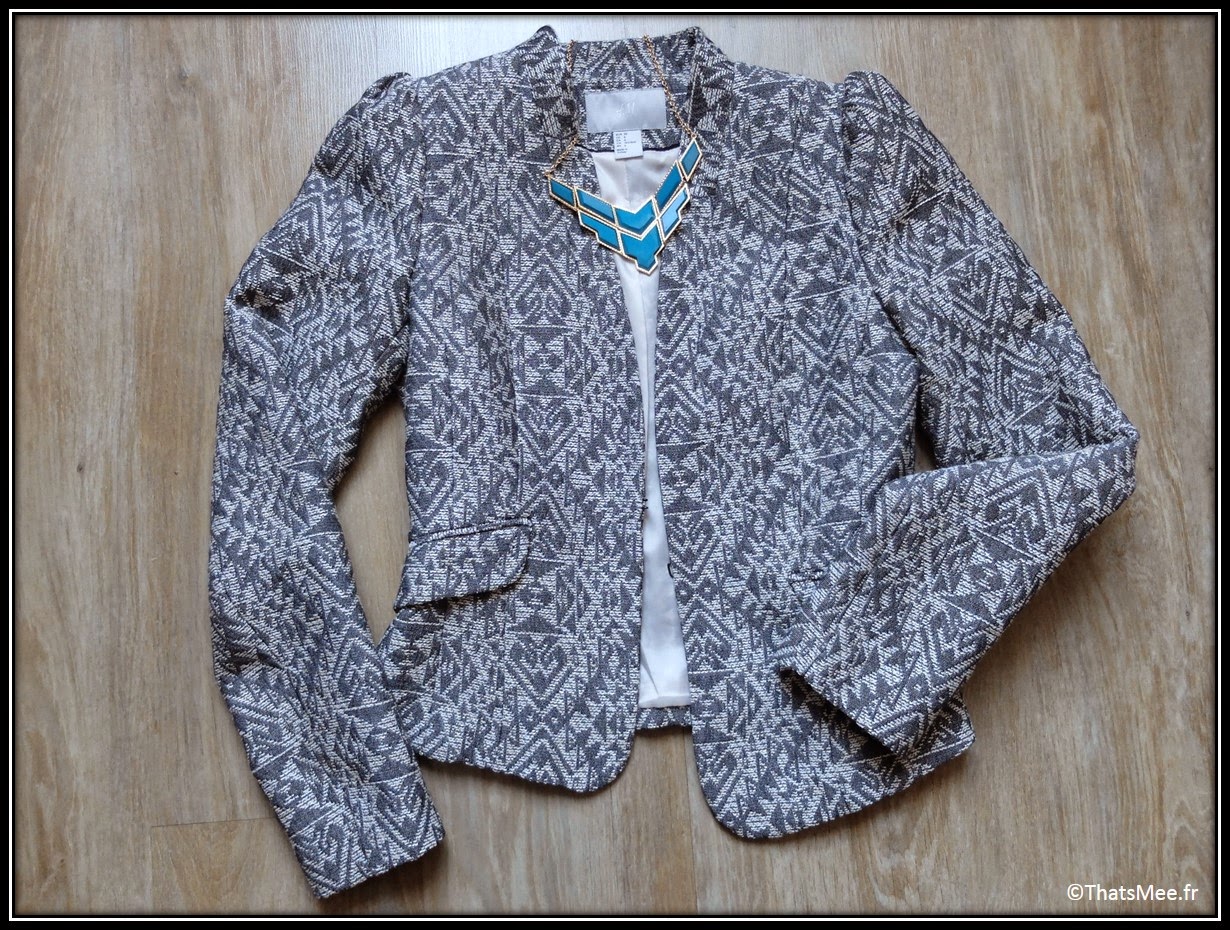 veste tissu aztèque printemps-été 2014 H&M blazer, collier parure turquoise Forever 21