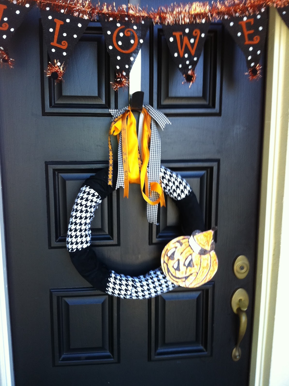 Commona My House Halloween JackOLantern Wreath and Front Door Decor