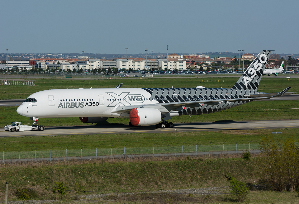 airbus a350 range airbus a350 range