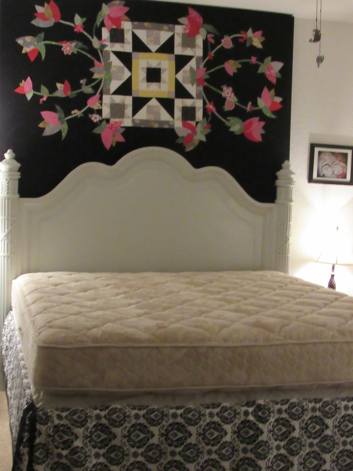 The Quilt Ladies Painting a headboard, Black to Gray