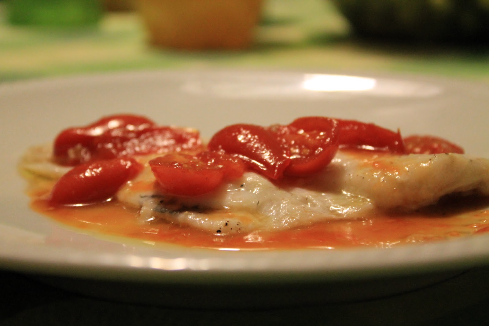 Che pasticcio, Nicole!: Filetti di platessa con pomodorini caramellati