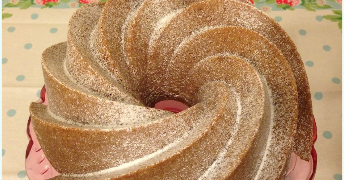 How to Prepare a Bundt Tin Dollybakes