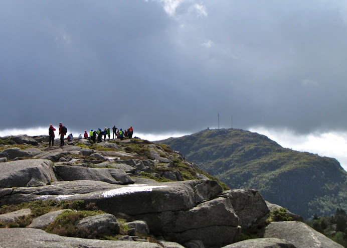 Atop Damsgårds Mountain, looking ahead to the next peak