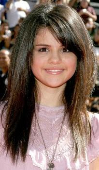 Selena Gomez Haircut