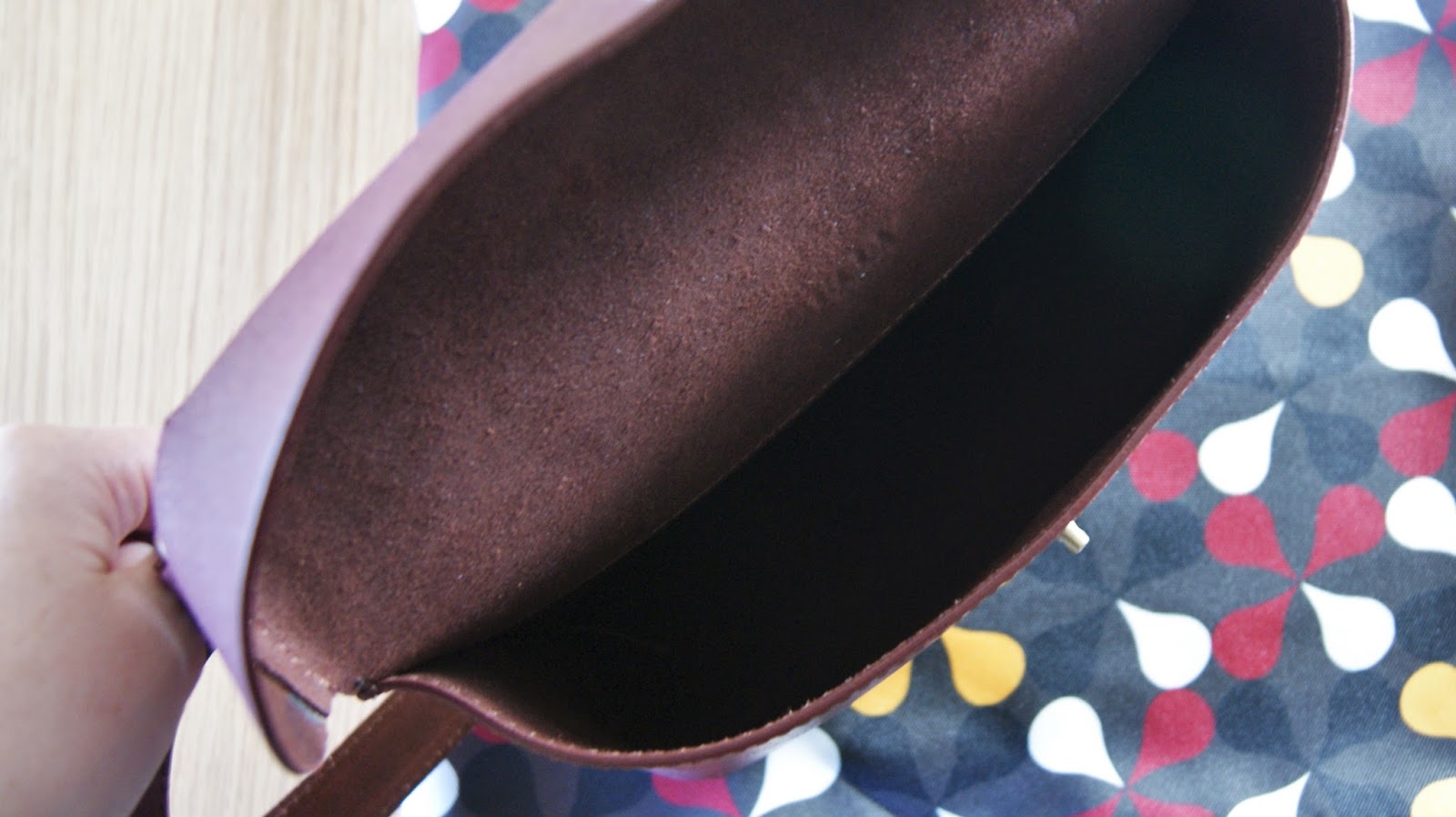 IN LOVE WITH MY YOSHI WHITTLE FIG LEATHER SHOULDER BAG A Life With