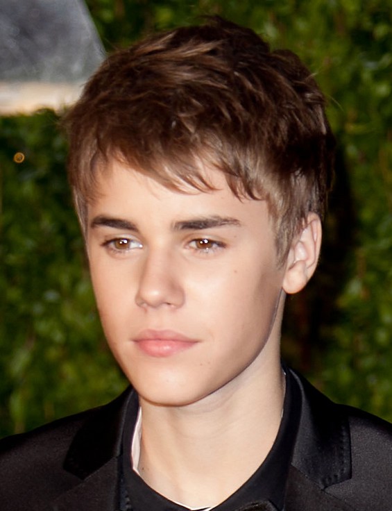 pictures of justin bieber now.  now a beard Soon Only the hair off and now a beard Soon Justin Bieber is 