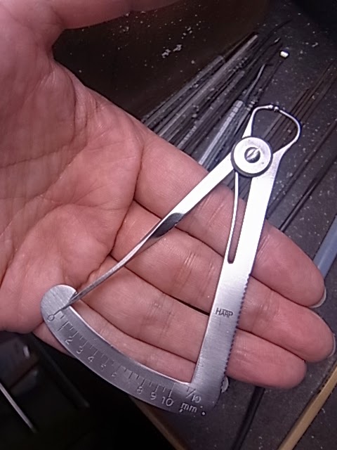 Polkadot Works Tokyo スライディングゲージ