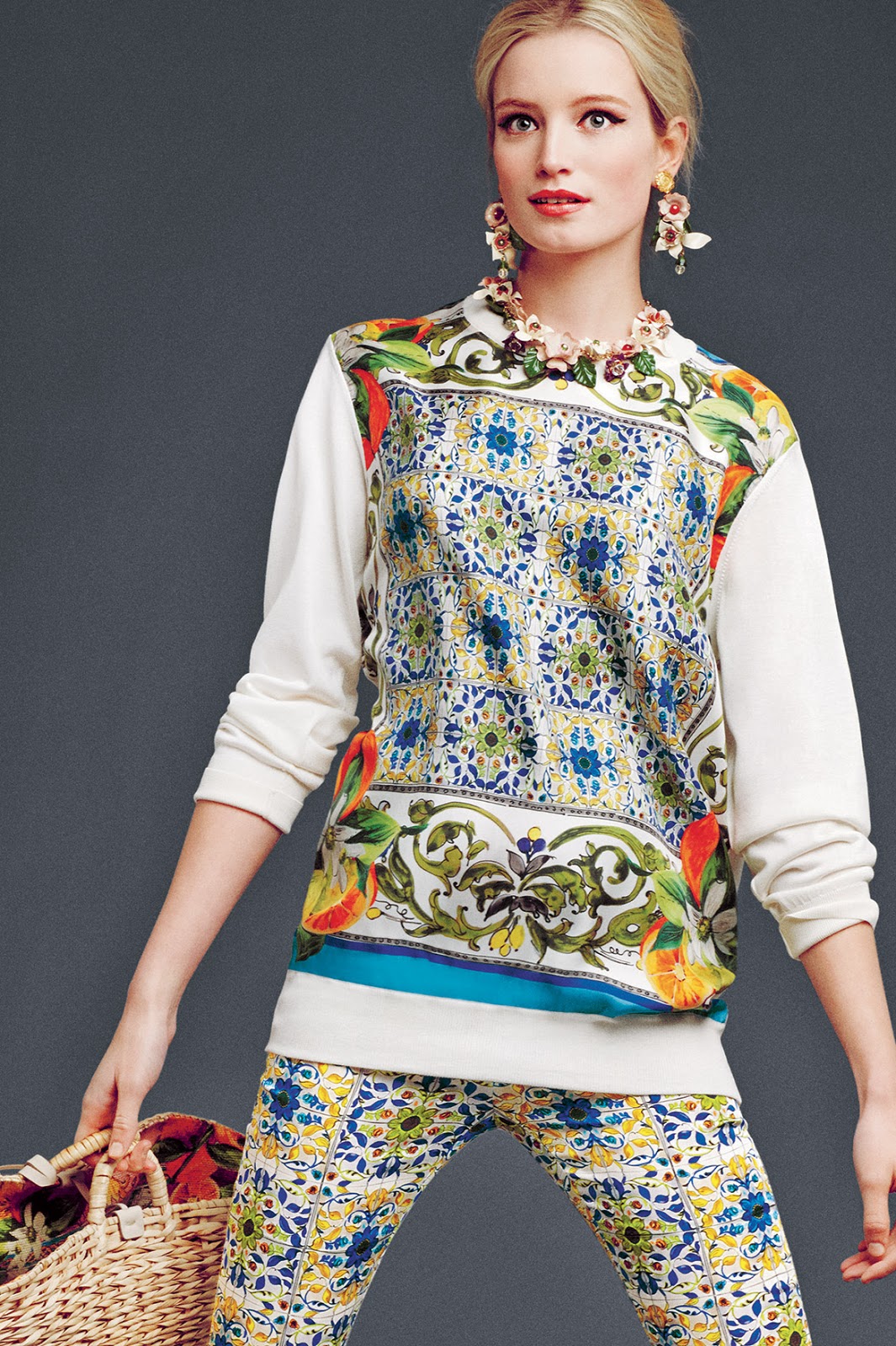 Dolce & Gabbana FW2015 woman collection