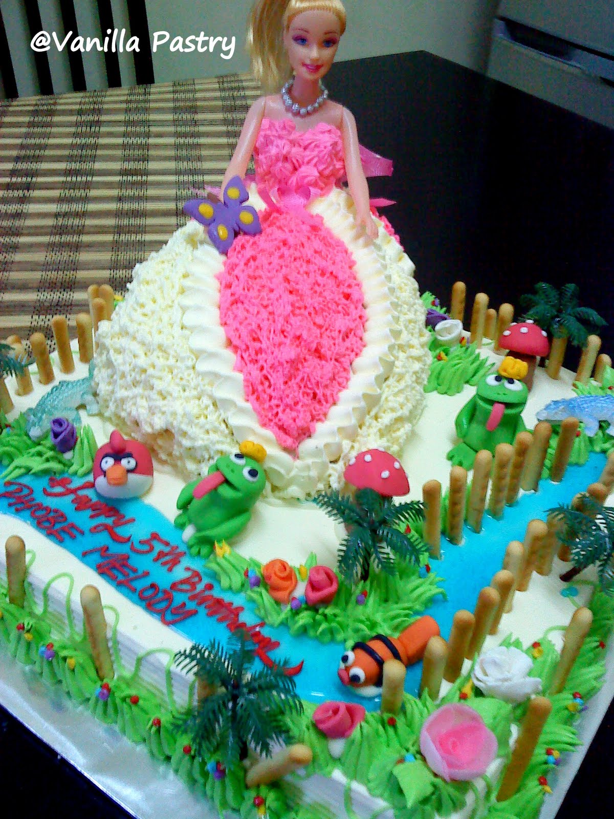 Vanilla Pastry Barbie in The Garden