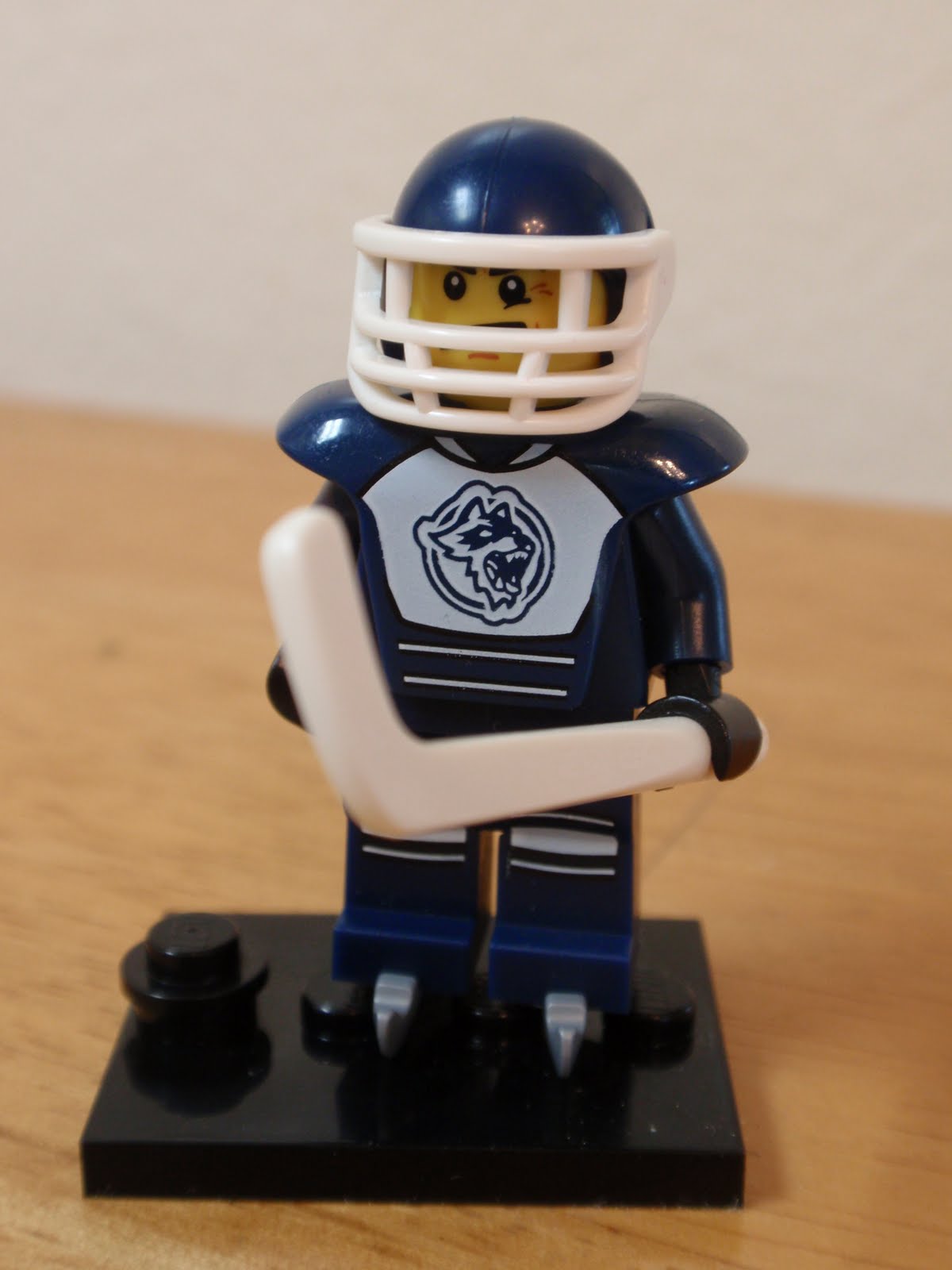 A Year of Toys 57 LEGO Minifigures Hockey Player