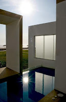 Las Arenas Small Beach House Design With Outdoor Living Into An Interior Cocoon Las Arenas Small Beach House Design With Outdoor Living Into An Interior Cocoon