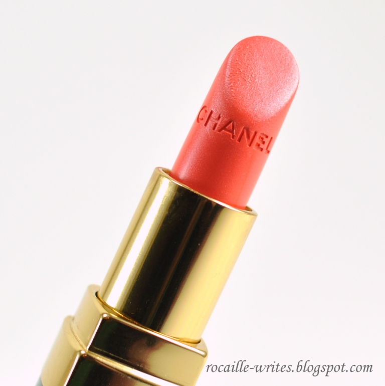 Rocaille Writes: Review & Swatches: Chanel Rouge Coco in Sari Doré