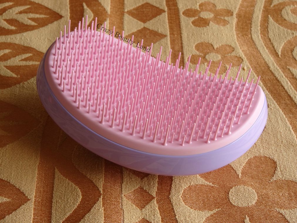 Detangling my hair knots with the Tangle Teezer Salon Elite and Compact