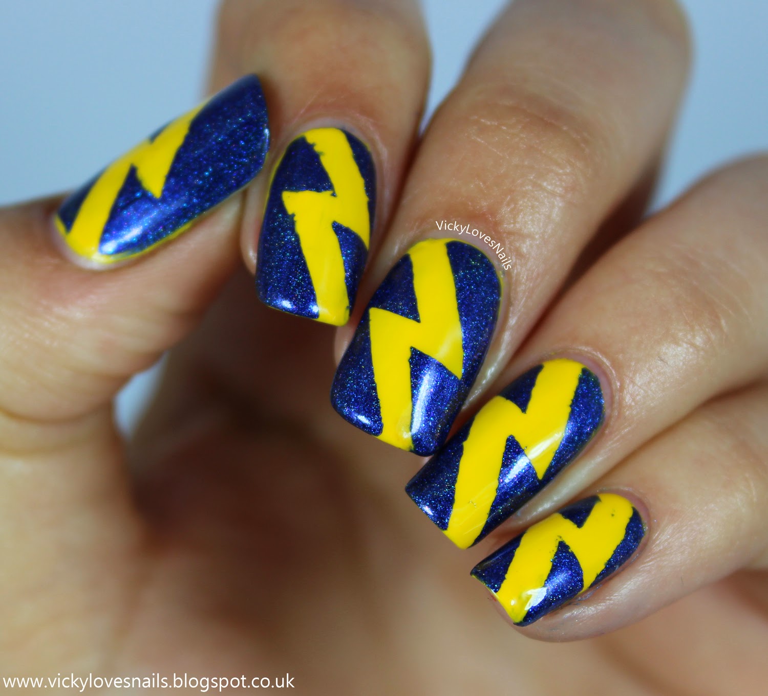 Vicky Loves Nails! Lightning Bolts Using Nail Stickrs