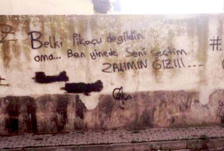 İlişkiler Üzerine Yazılmış Komik Duvar Yazıları