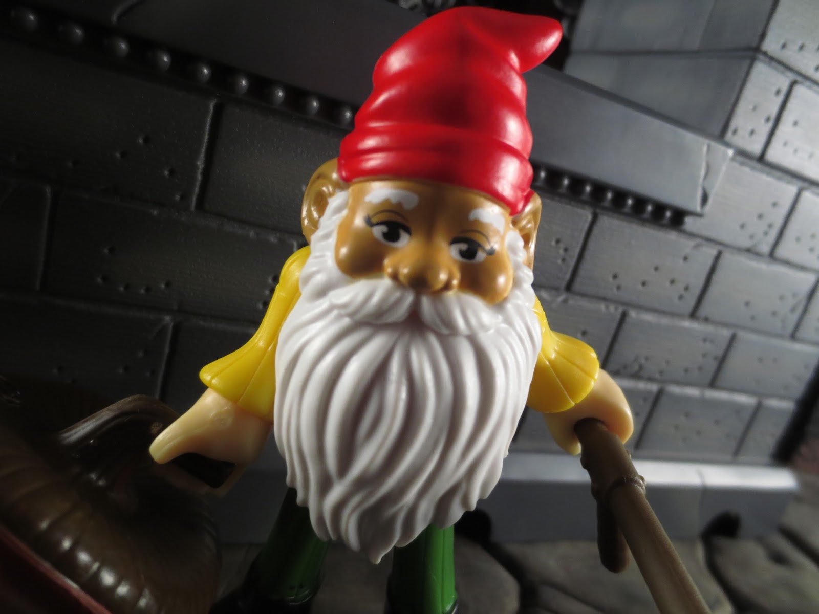 Action Figure Barbecue Action Figure Review Gnome from Imaginext