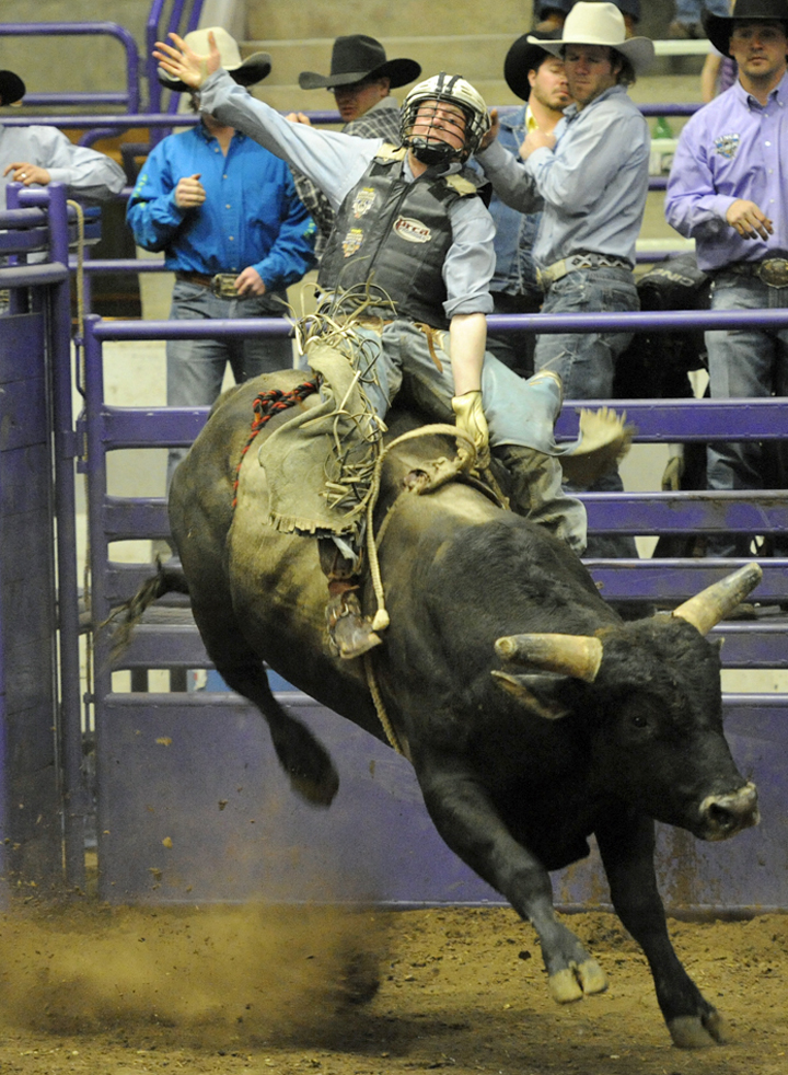 Sarah Midgorden Photography At the Rodeo CBR bull riding comes to Manhattan