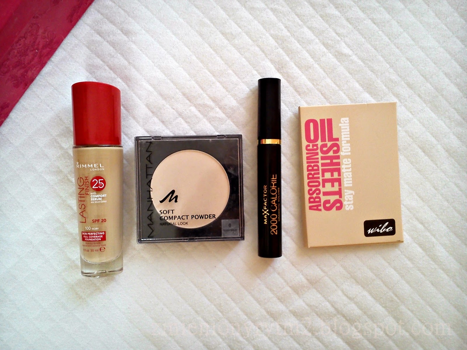 Kolorowe kosmetyki upolowane w Rossmanie | Rimmel, Manhattan, Max Factor, Wibo