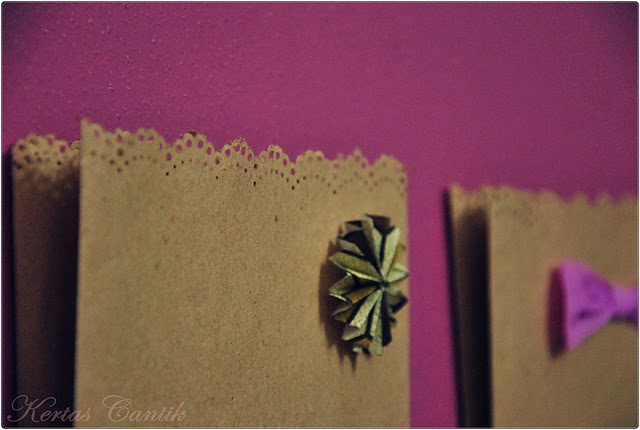 kertas cantik