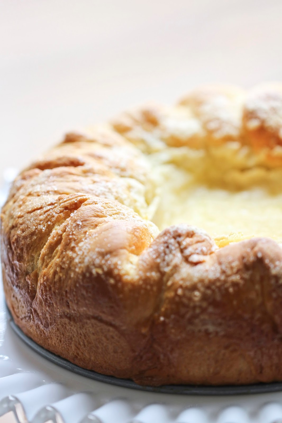 Brioche Tart with White Secret Sauce Ever Open Sauce