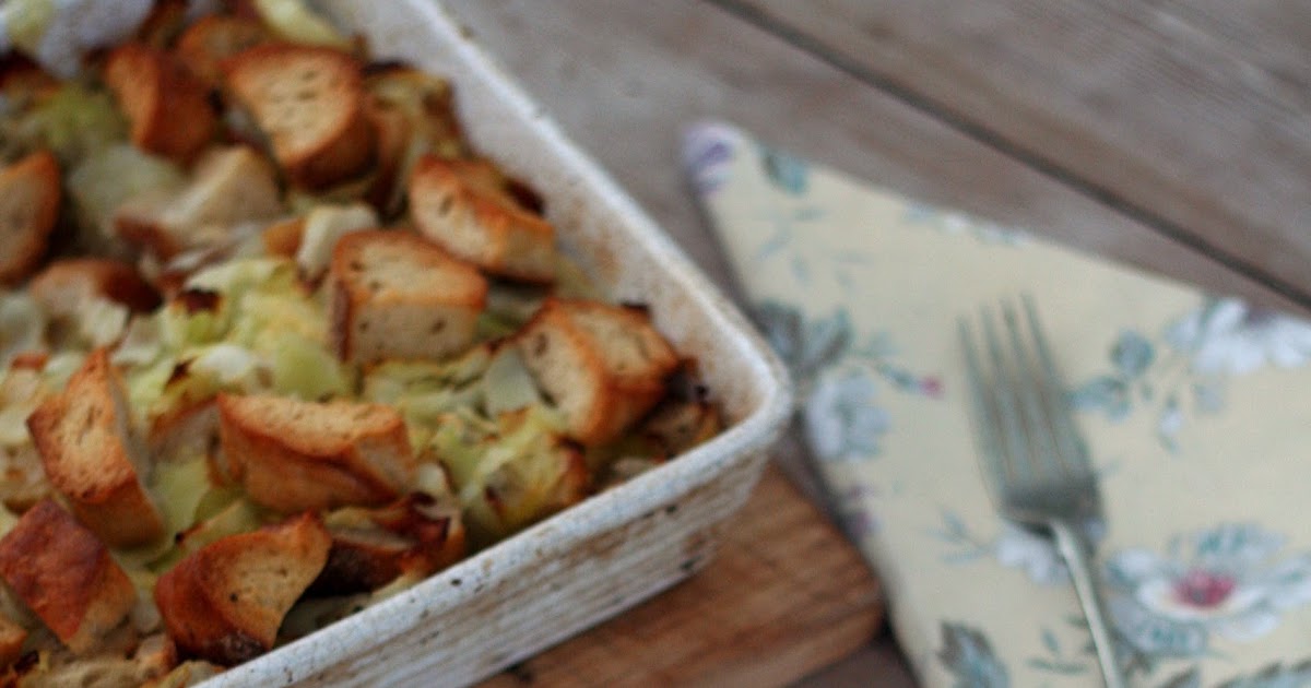 Senses in the kitchen Bread, onion & cabbage bake
