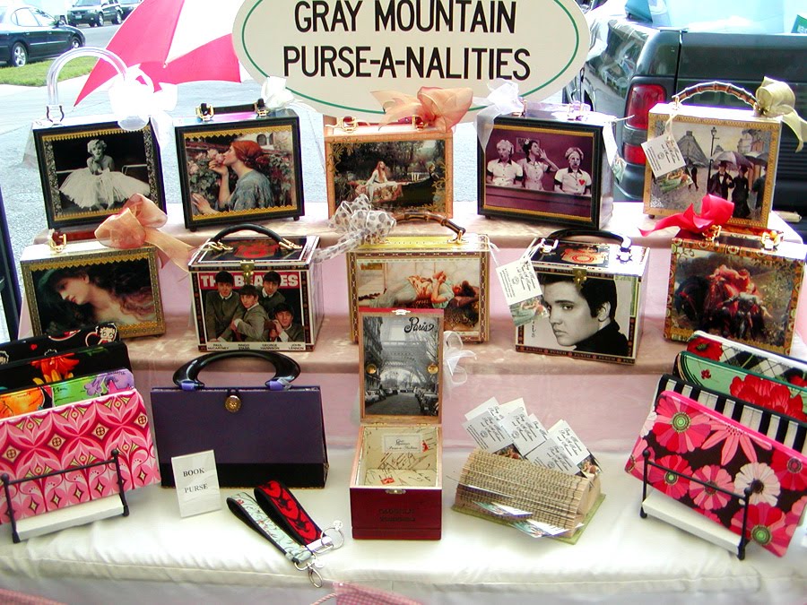 Gray Mountain PurseANalities & Accessories