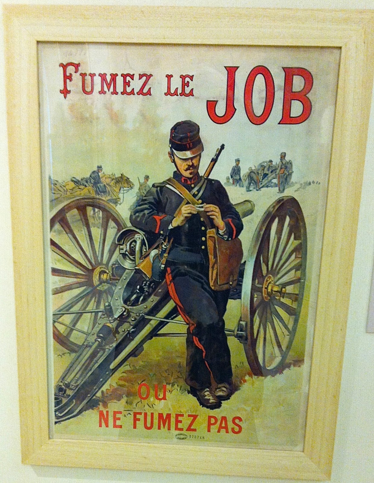 http://1.bp.blogspot.com/-B_OM4Jpeg3c/UTYZxffREwI/AAAAAAAACzg/bFgIdCodKmk/s1600/soldier+cigarette+ad.jpg