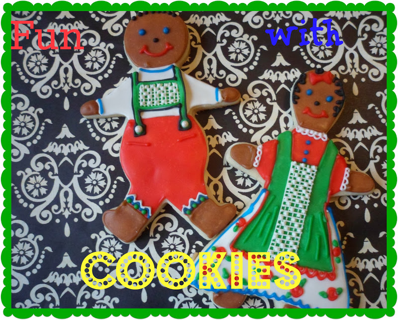 The Enchanted Oven Christmas Cookie Decorating Classes