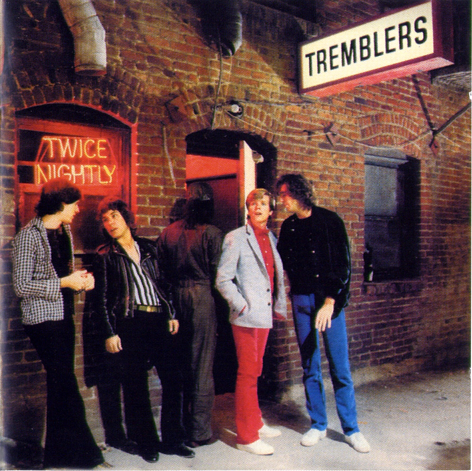¿Qué Estás Escuchando? Tremblers+-+Twice+Nightly+-+front