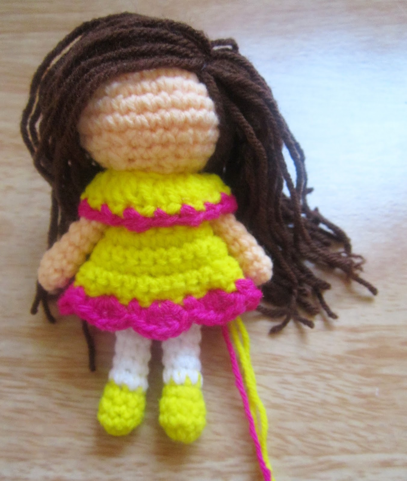 A little love everyday!: Little Amigurumi doll pattern.