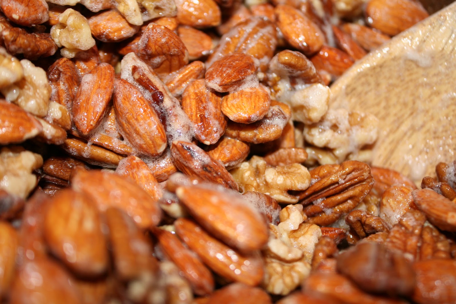 everything to entertain Cinnamon Roasted Nuts