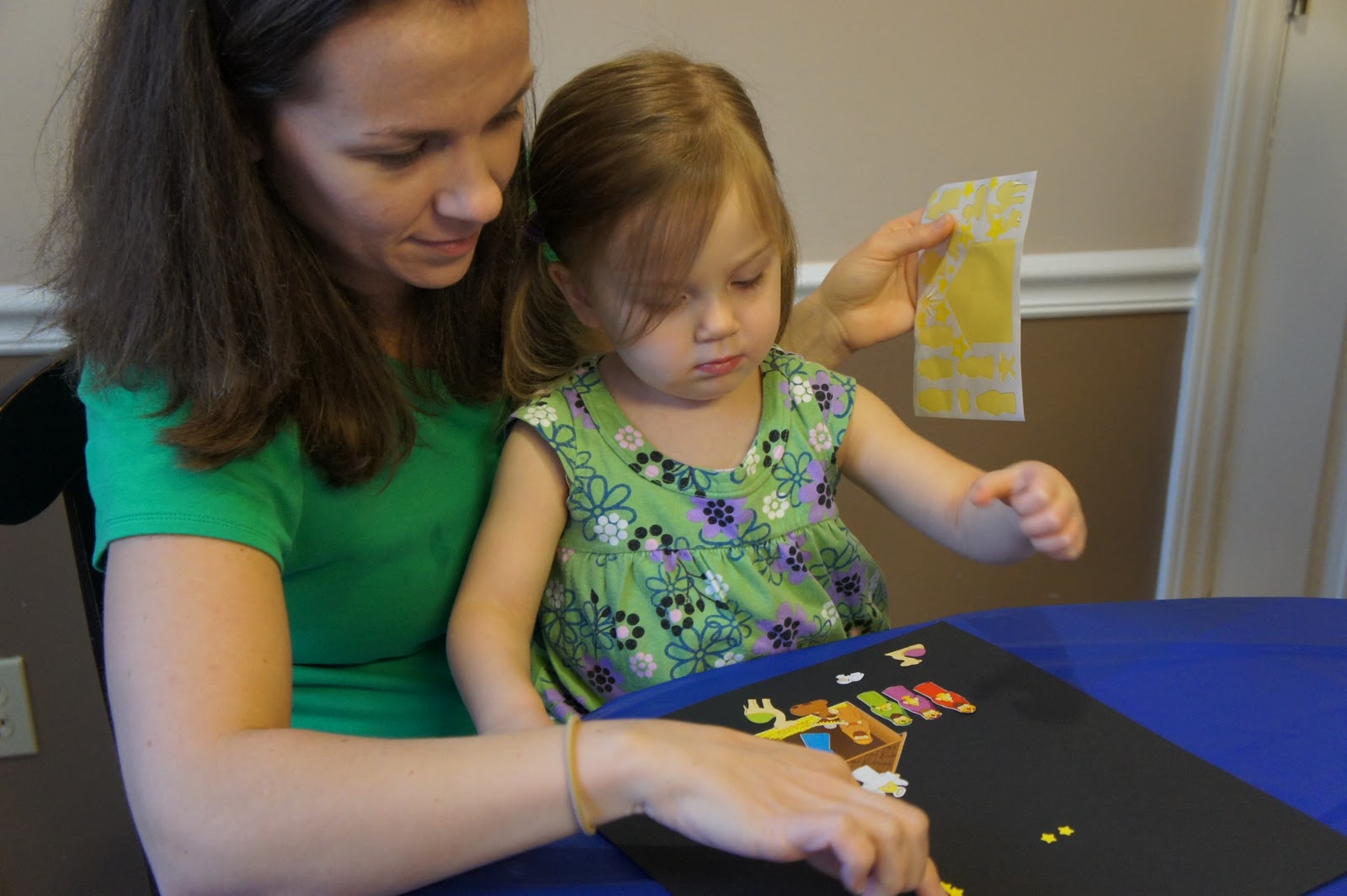 Mommy and Me Book Club Room For A Little One