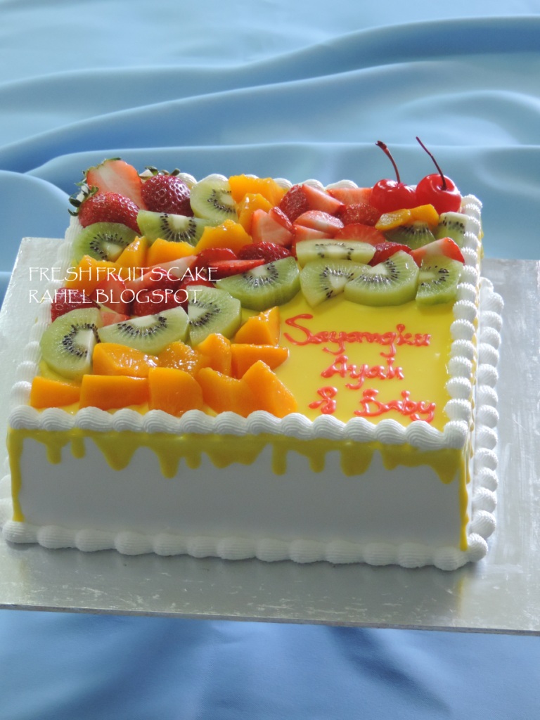 Fresh Fruit Cake