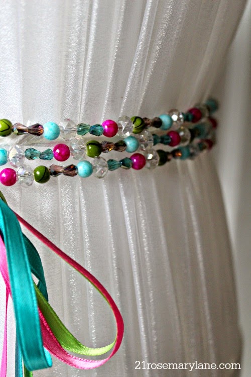 21 Rosemary Lane Lampshade Makeover using Jewelry Beads (Tutorial)