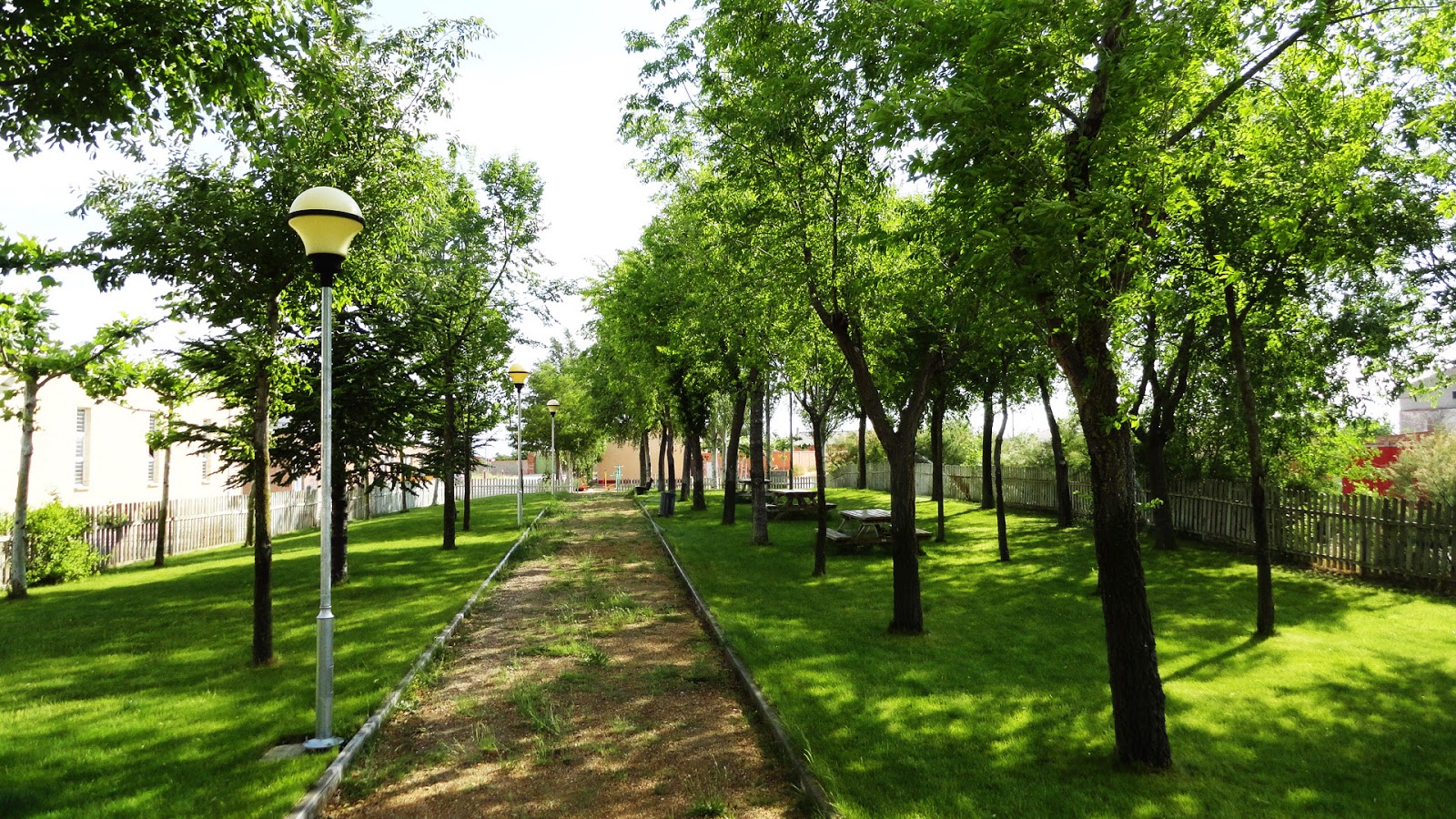 PUEBLOS Y LUGARES RUBÍ DE BRACAMONTE
