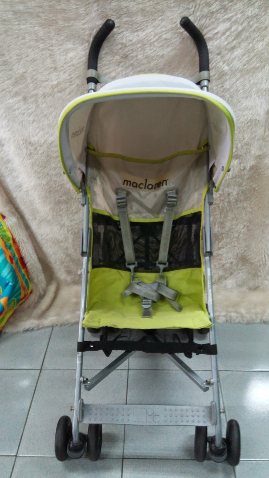 maclaren stroller green