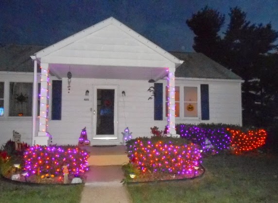 This, That and a Little More: Some of My Favorite Halloween Decorations