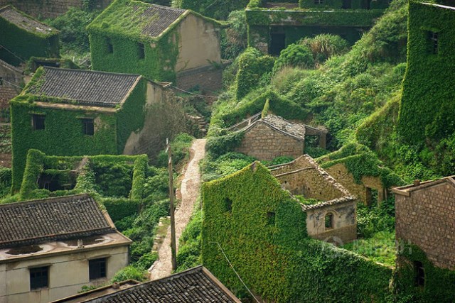 pueblo abandonado en China
