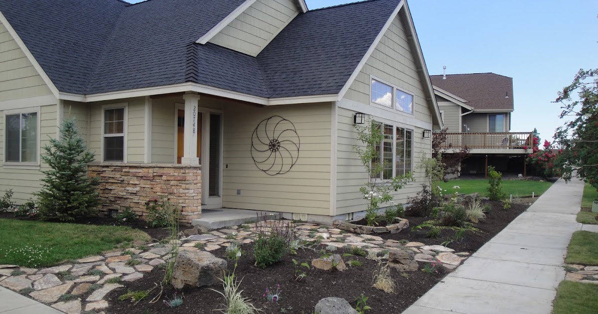 Carlseng Designs: Front Yards and Sidewalk Strips