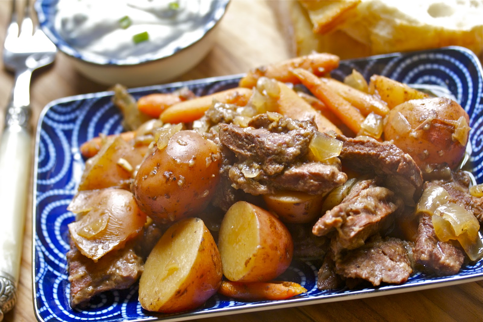 Rustic beef short ribs with mustard sauce