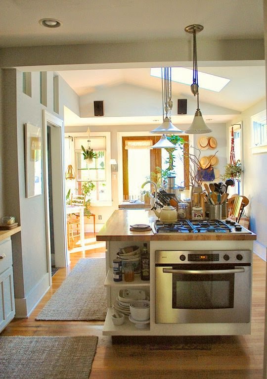 EN MI ESPACIO VITAL: Muebles Recuperados y Decoración Vintage: Una casa