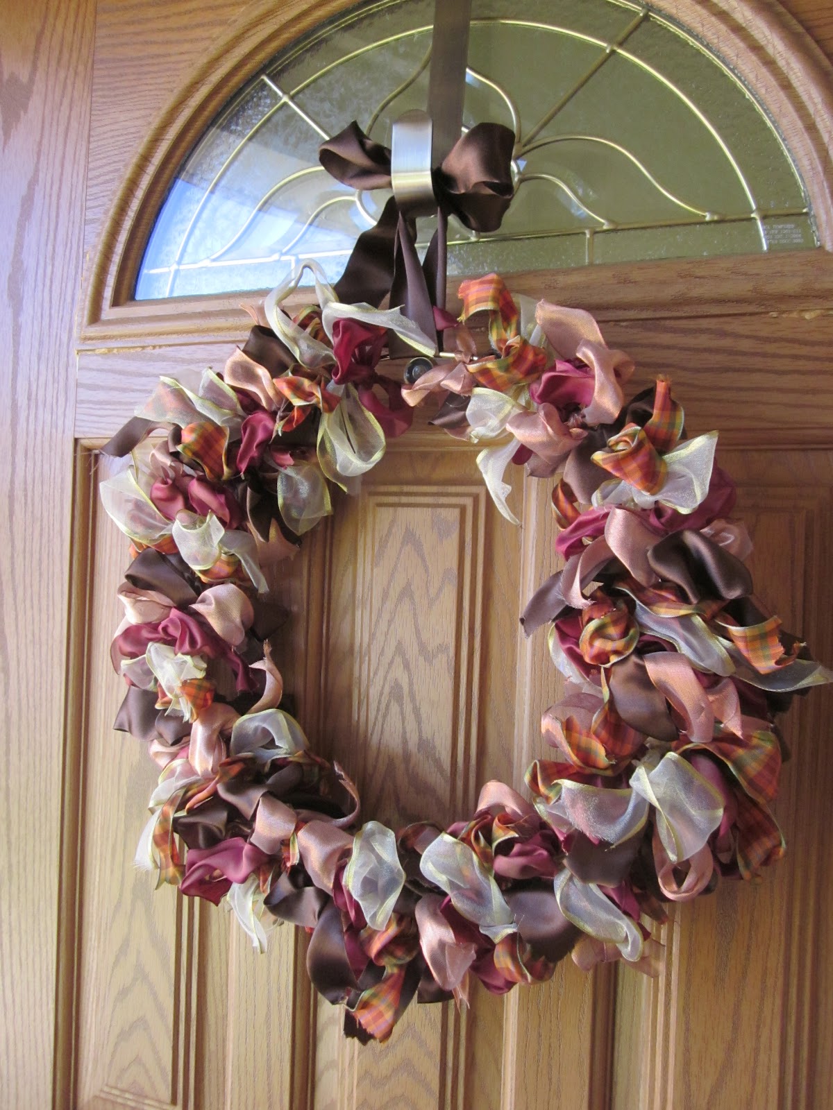 Coffee, Caramel & Cream: DIY Ribbon Wreath