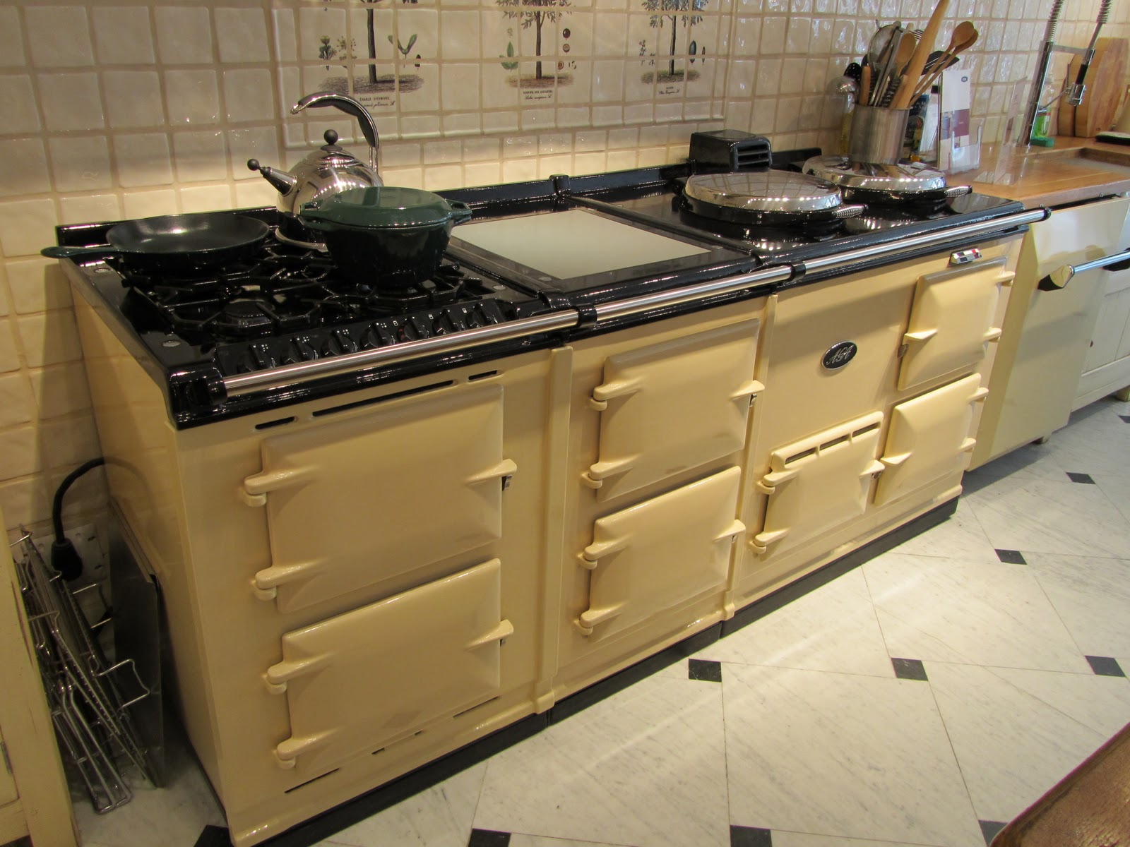 roses over a cottage door An Aga, Some Tarts & Me