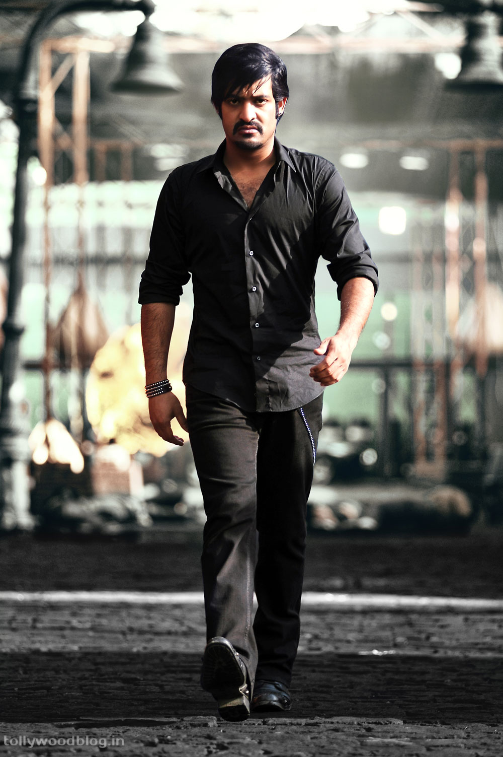 Jr NTR Baadshah Movie New Photos Latest Stills -Wallpapers celebritiewalls