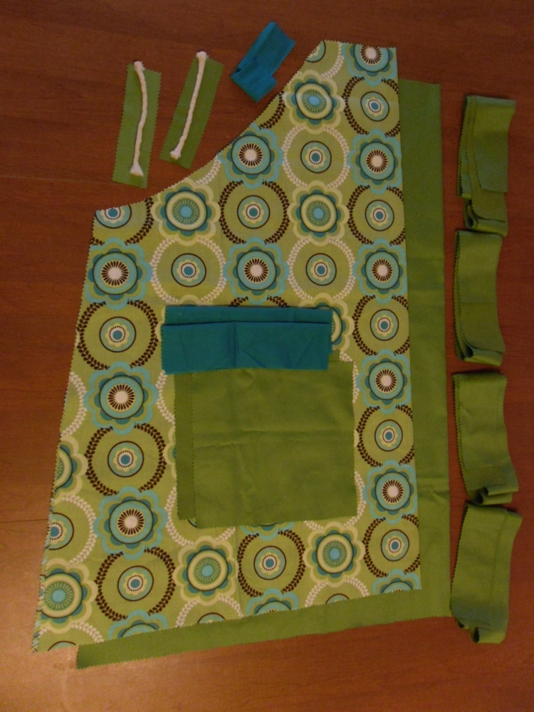 a work in progress... crisscross apron tutorial