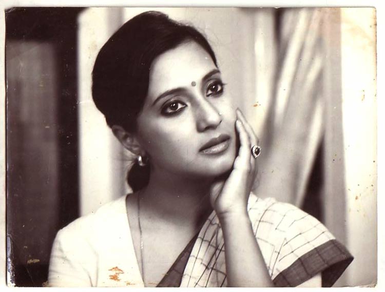 Hot and Cool: Moon Moon Sen